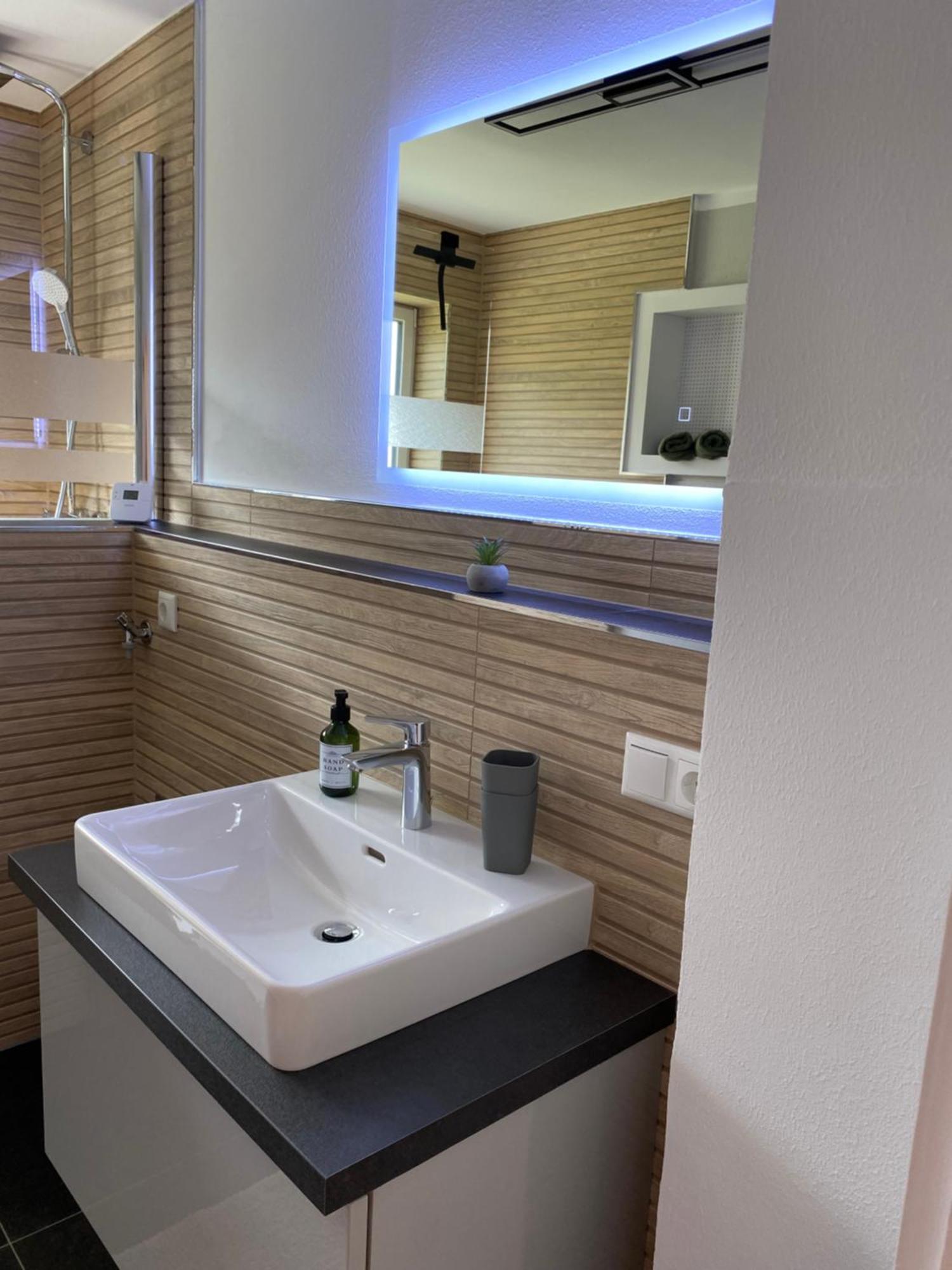 Sahr Apartment